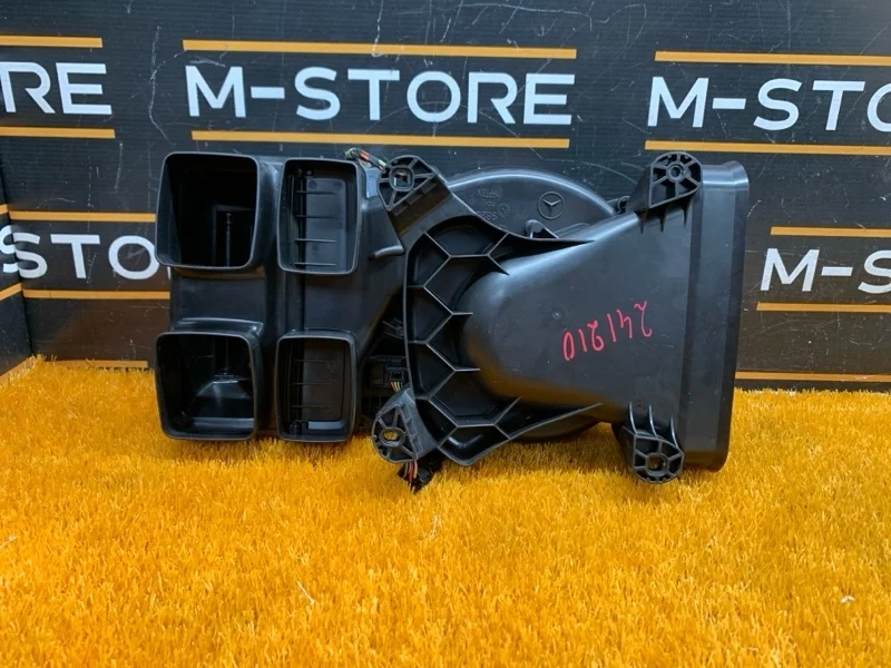 Мотор печки Mercedes-Benz R-Class 2006 A1648350107 W251 272.967