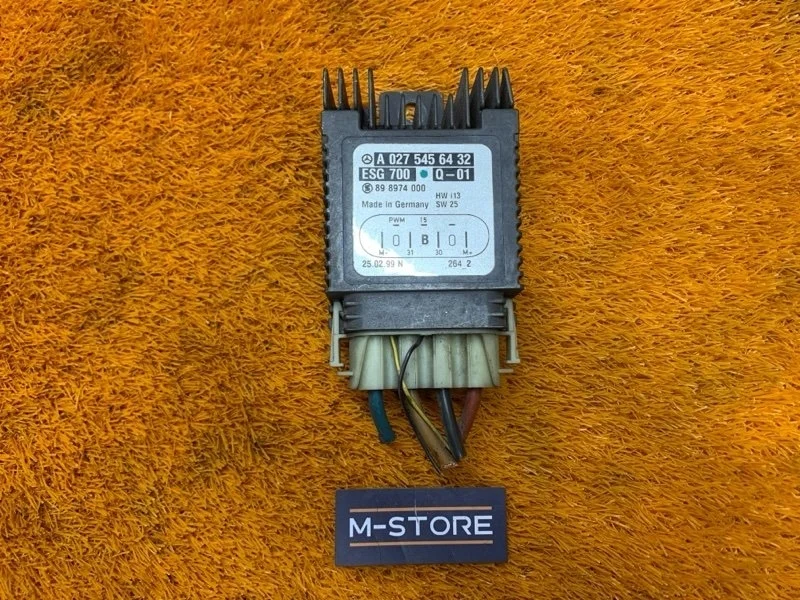 Блок управления вентилятором Mercedes-Benz S-Class 2000 A0275456432 W220 113.960