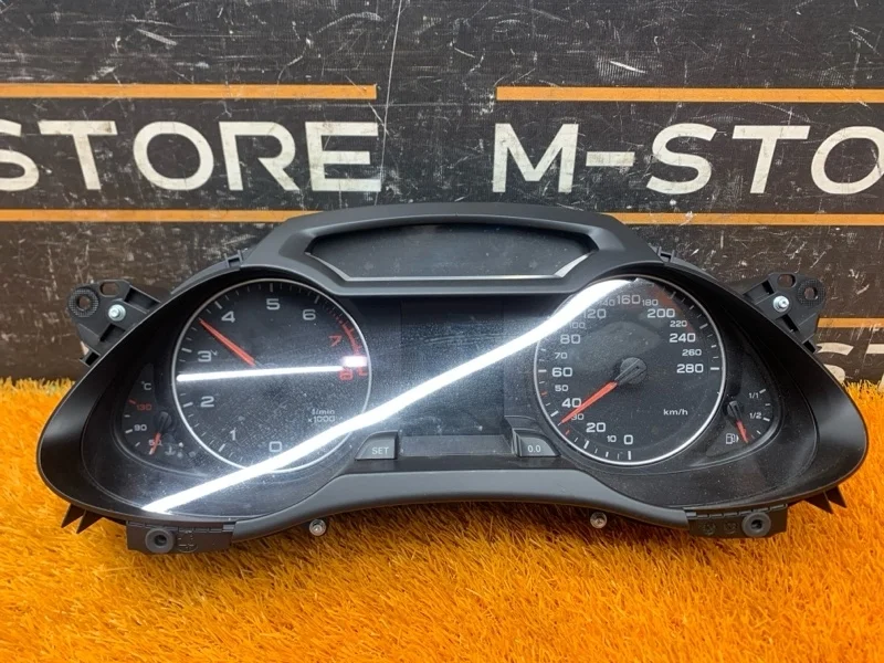 Щиток приборов Audi A4 2010 8K0920930B B8/8K CDNC