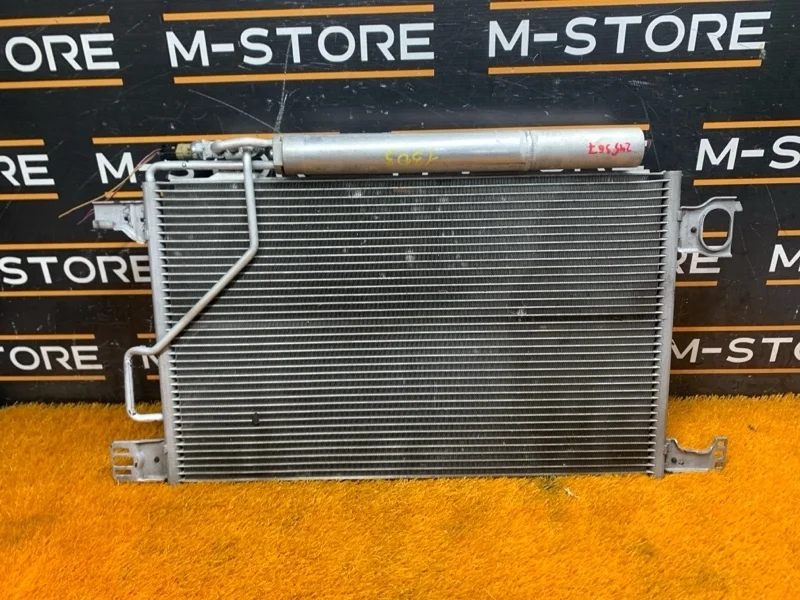 Радиатор кондиционера Mercedes-Benz C-Class 2005 A2035000854 W203 271.948