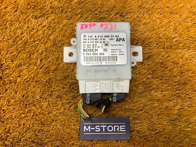 Блок управления парктроником Mercedes-Benz E-Class 2009 A2129003704 C207 271.860