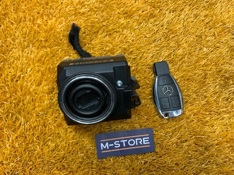 Замок зажигания Mercedes-Benz E-Class 2009 A2075450308 C207 271.860