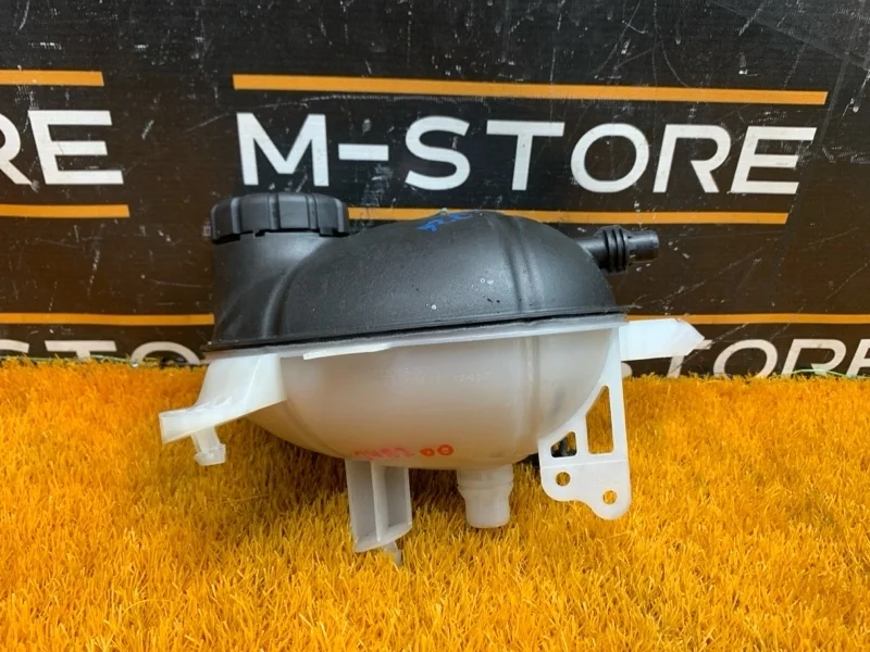 Бачок расширительный Mercedes-Benz E-Class 2016 A2055000049 W213 274.920