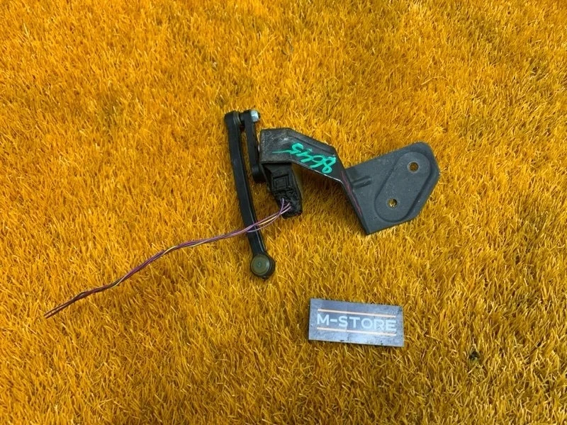 Датчик высоты дорожного просвета Audi A4 2006 8E0907503 B7/8E BWE