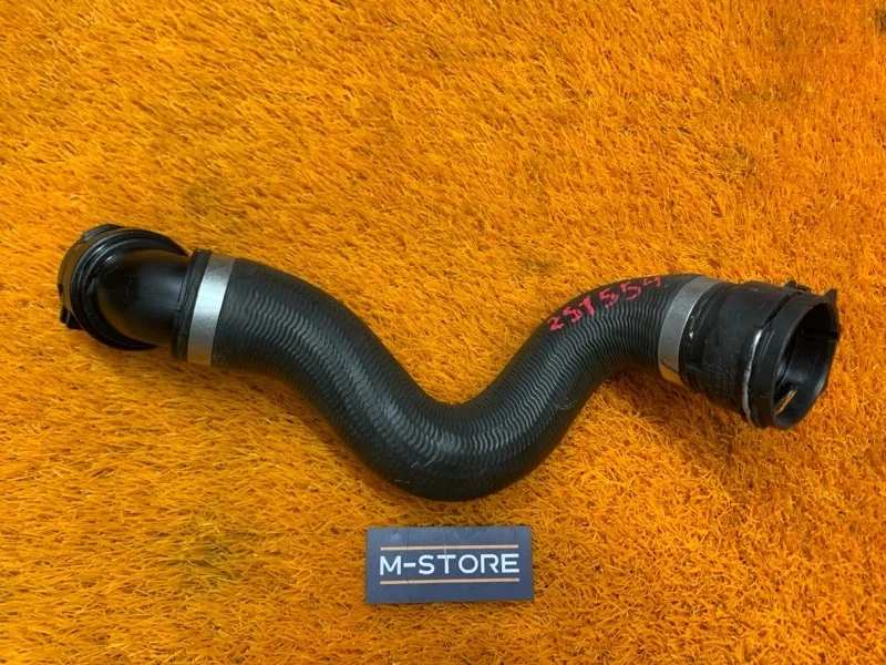 Патрубок радиатора верхний Mercedes-Benz C-Class 2014 A2055010182 W205 274.920