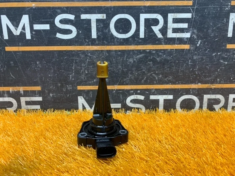 Датчик уровня масла Audi A6 2013 03C907660Q C7/4G CDNB