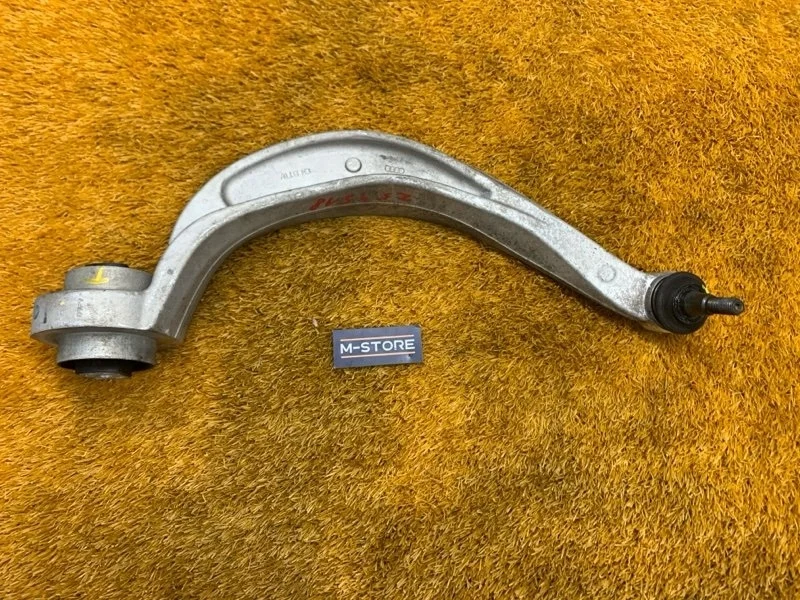 Рычаг подвески нижний Audi A4 2008 8K0407695C B8/8K CABB, передний левый