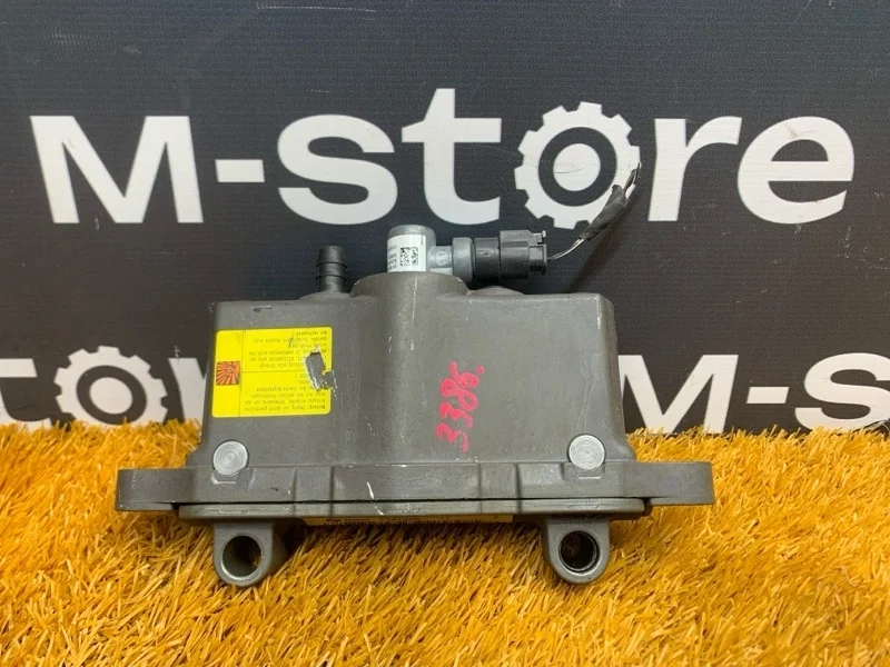 Пиропатрон петли капота Bmw 7-Series 2009 7191050 F01 N63B44A, правый