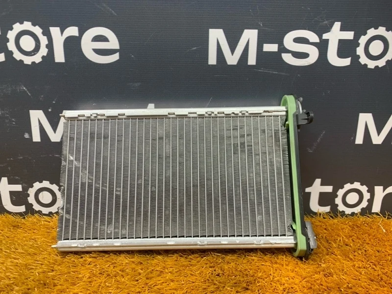 Радиатор печки Mercedes-Benz C-Class 2015 A0998300061 W205 274.920