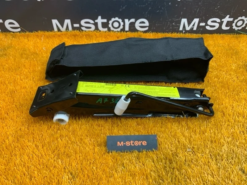 Домкрат Audi A7 2011 4G0011031F C7/4G CGWB