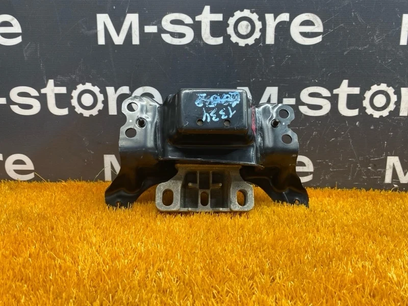 Подушка двигателя Audi A3 2013 5Q0199555AB 8V CXSA, левая