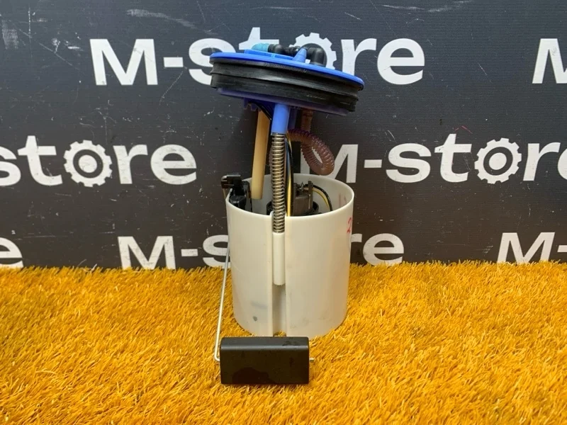 Бензонасос Audi A1 6R0919051G 8X