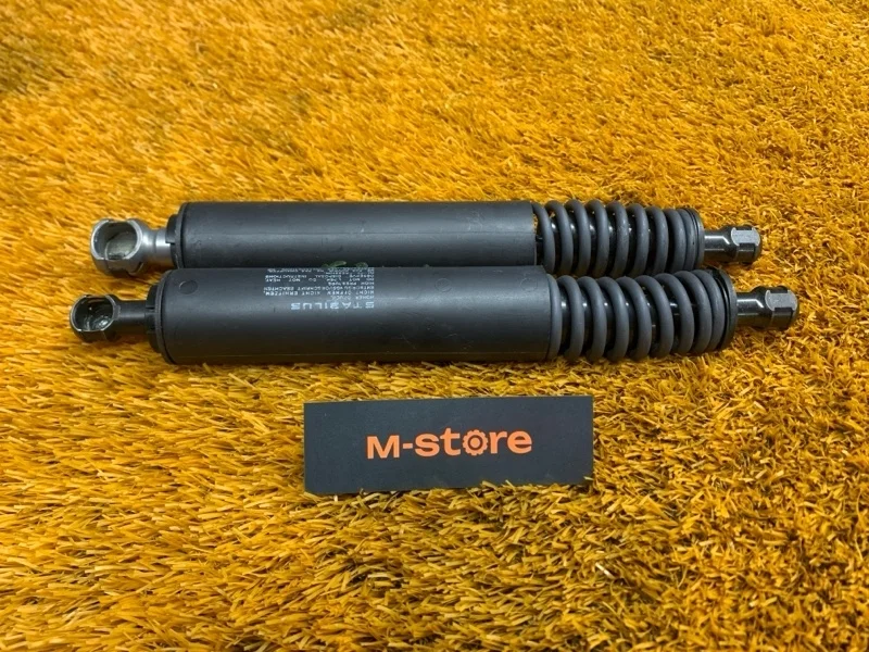 Амортизатор багажника Porsche Cayenne 2007 95551255004 957 M4801