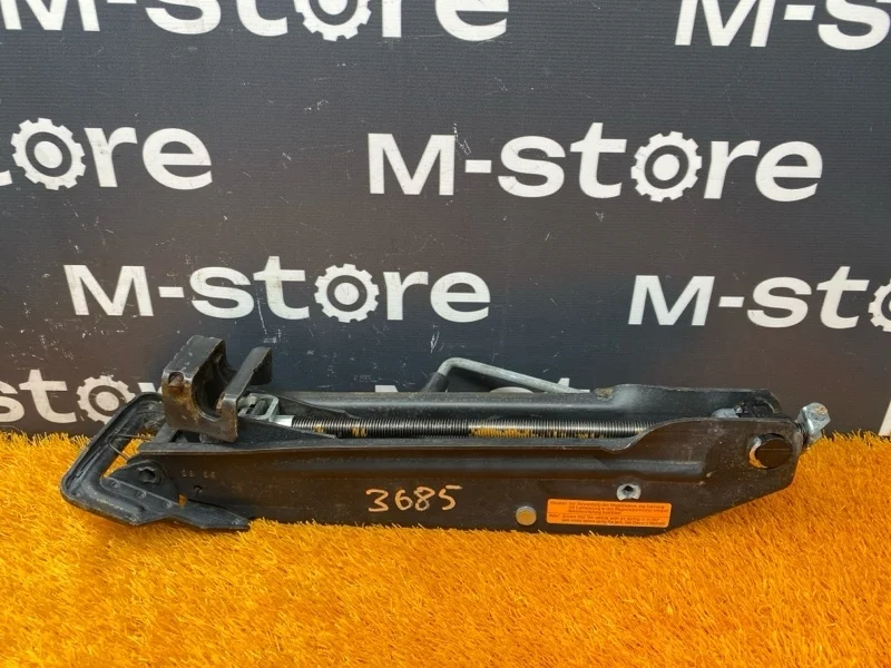 Домкрат Volkswagen Touareg 2005 7L0011031B 7L BMV