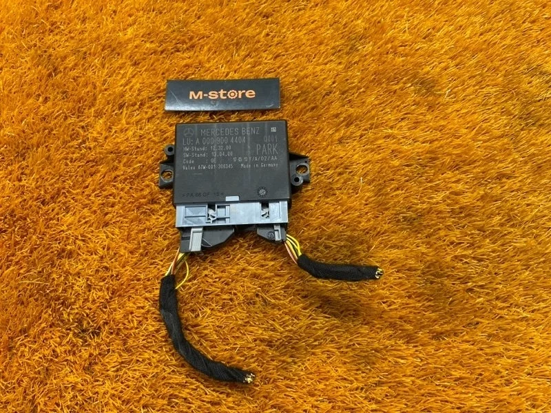 Блок управления парктроником Mercedes-Benz E-Class 2013 A0009004404 W212 274.920