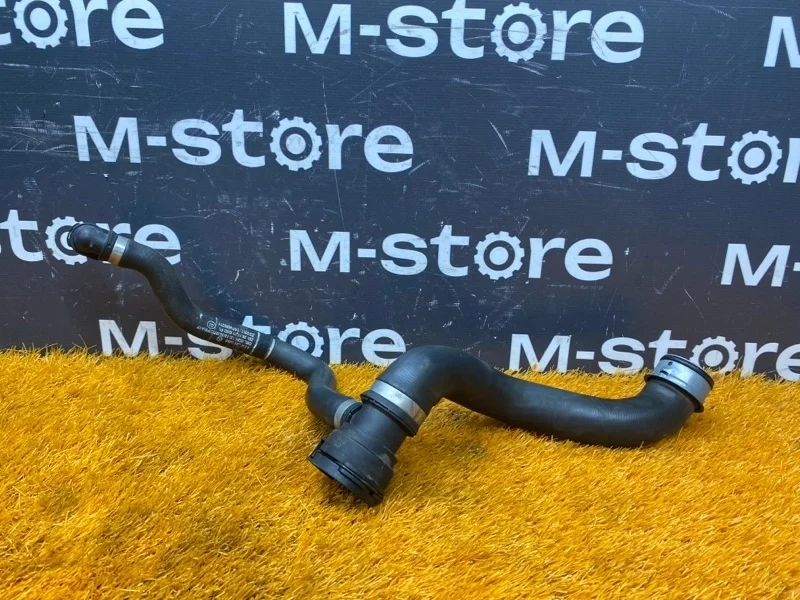 Патрубок радиатора верхний Mercedes-Benz E-Class 2013 A2045019482 W212 274.920