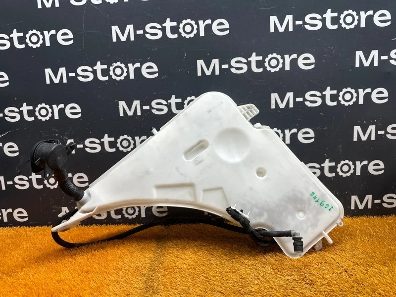 Бачок омывателя Bmw 1-Series 2014 7241675 F20 N13B16A