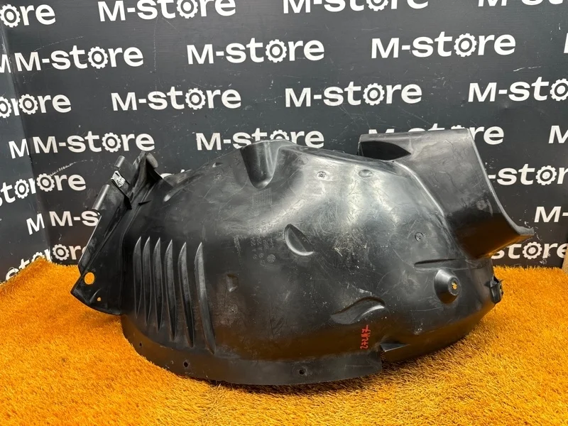 Подкрылок Mercedes-Benz C-Class 2008 A2046981330 W204 271.950, передний левый