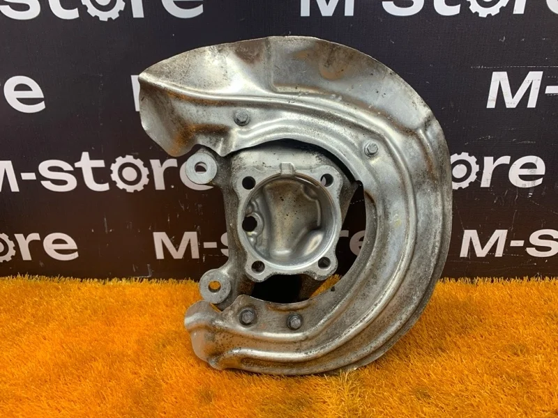 Кулак поворотный Bmw 1-Series 2014 31216792285 F20 N13B16A, передний левый