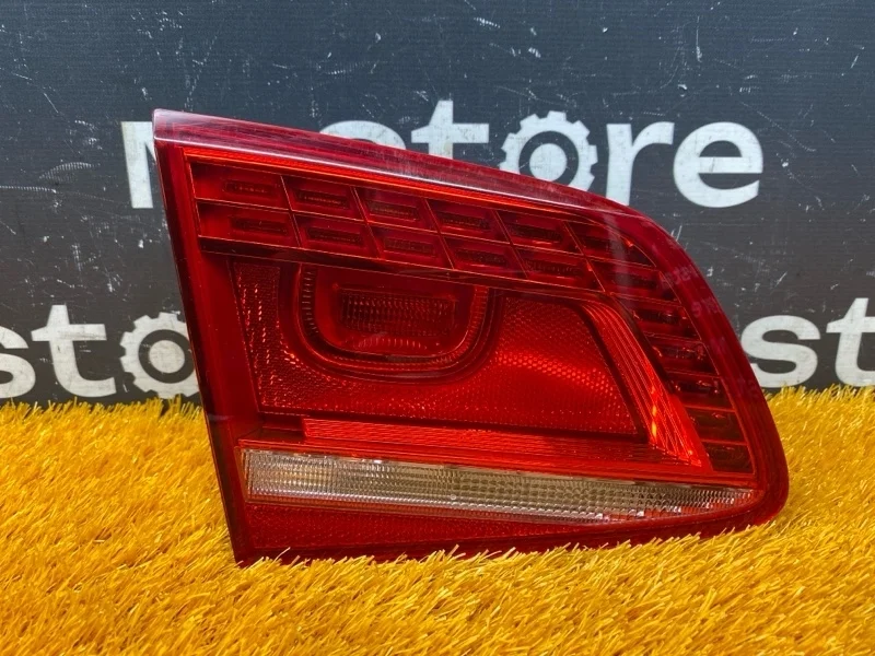 Фонарь крышки багажника Volkswagen Passat 2012 3AE945307C B7 CAX, левый