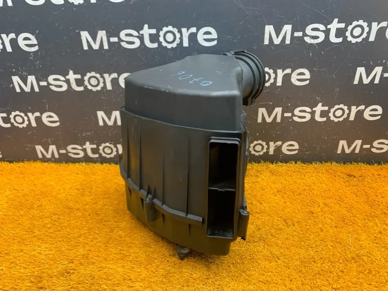 Корпус воздушного фильтра Audi A8 2005 06E133836 4E/D3 BPK