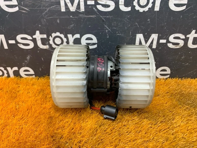 Мотор печки Audi A8 2005 4E0959101A 4E/D3 BPK