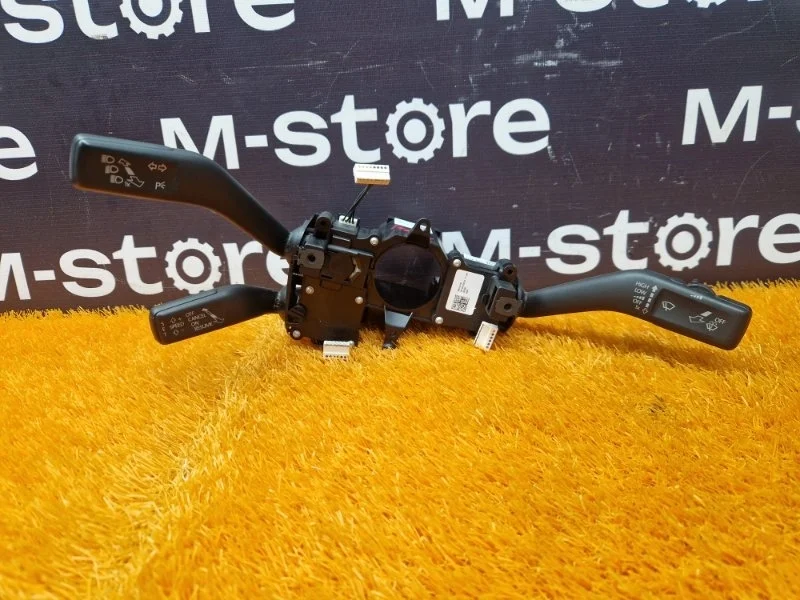 Блок подрулевых переключателей Volkswagen Passat 2012 3C5953501BG B7 CAX
