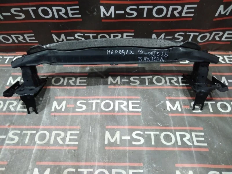 Усилитель бампера Volkswagen Touareg 2003 7L0807109E 7L AZZ, передний