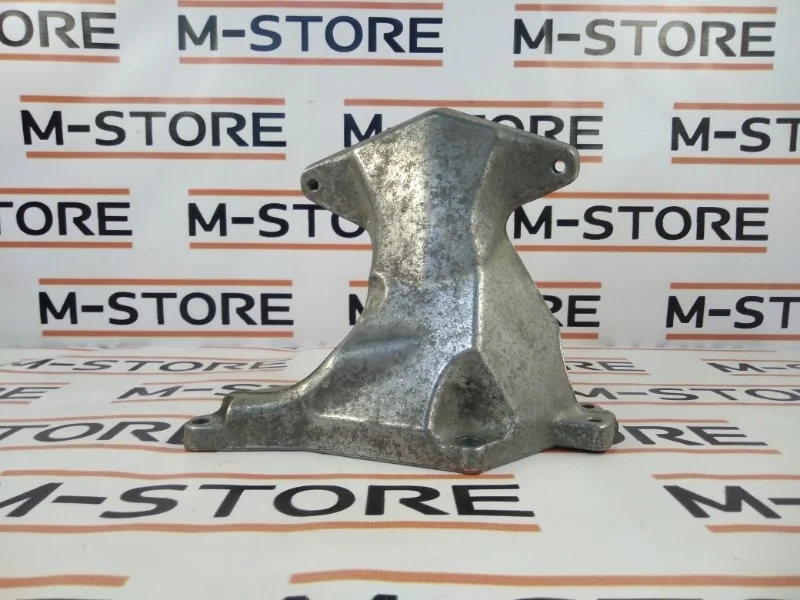 Кронштейн подушки двигателя Mercedes-Benz S-Class 2007 A2752232604 W221 275.953, правый