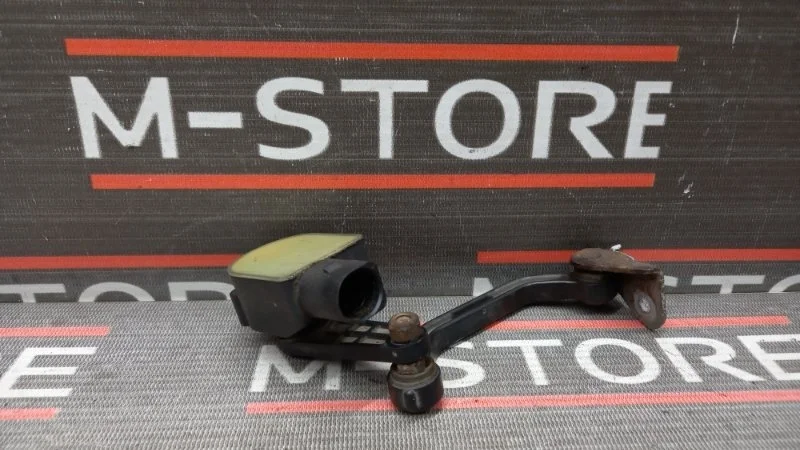 Датчик высоты дорожного просвета Audi A6 2008 1T0907503 C6/4F AUK, задний левый