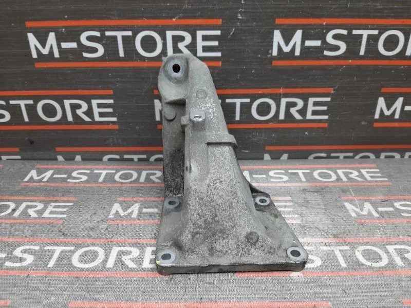 Кронштейн подушки двигателя Bmw 3-Series 2001 21111094697 E46 M54B22(226S1), передний левый