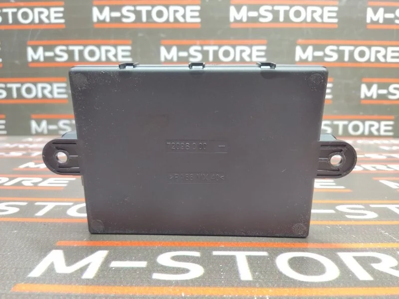 Блок управления дверью Mercedes-Benz S-Class 2006 A0038206526 W221 272.965, задний левый