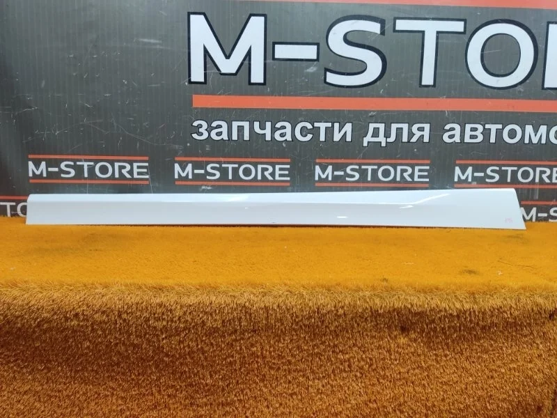 Накладка на порог Bmw 3-Series 2007 51777164796 E90 N54B30, правая