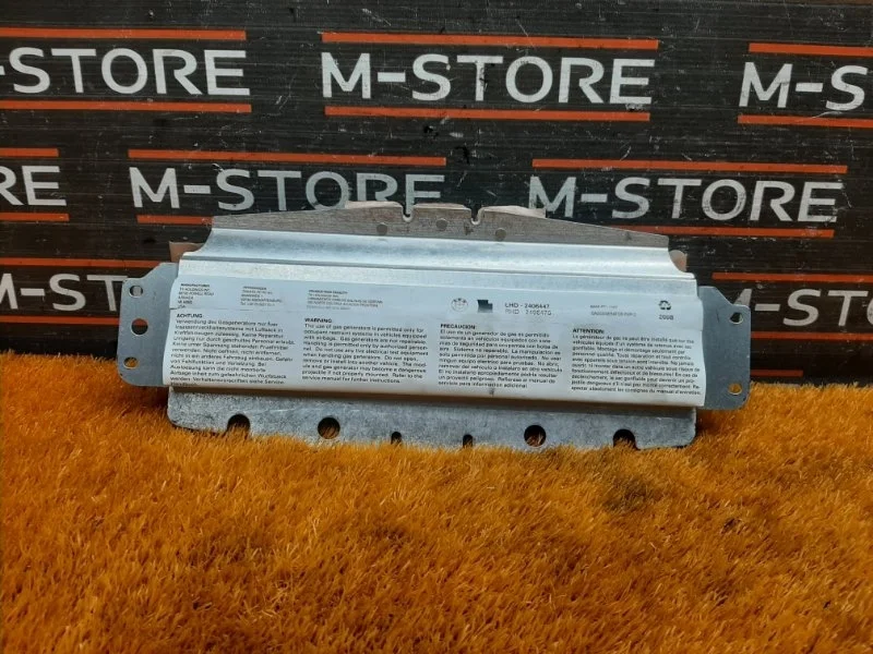 Подушка безопасности пассажирская Bmw X6 2009 72127943538 E71 N63B44A