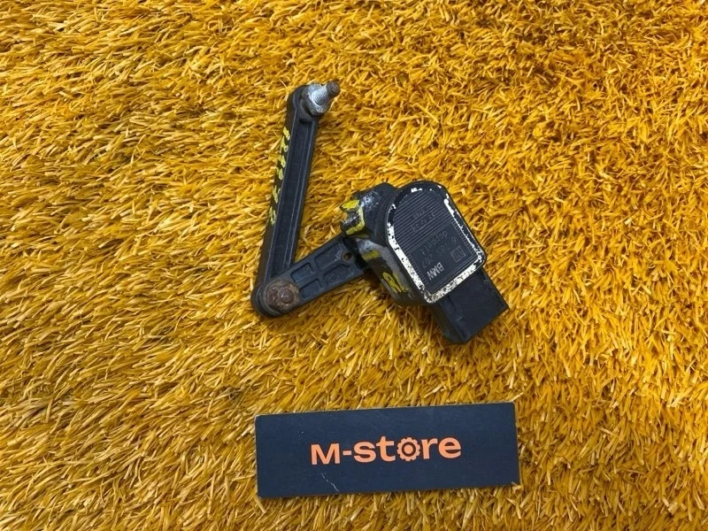 Датчик высоты дорожного просвета Bmw X5 2009 6785207 E70 N52B30A, задний левый