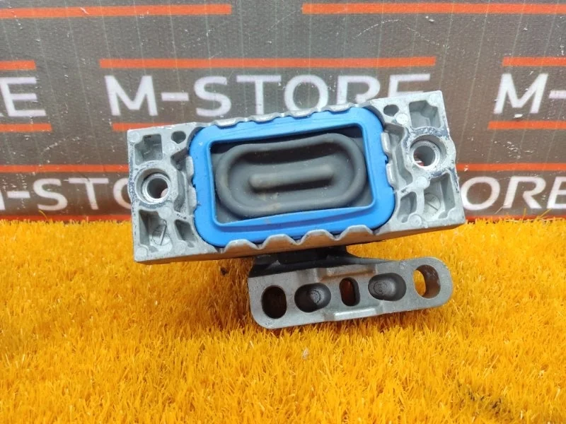 Подушка двигателя Volkswagen Passat 2011 1K0199262 B7 CAXA, правая