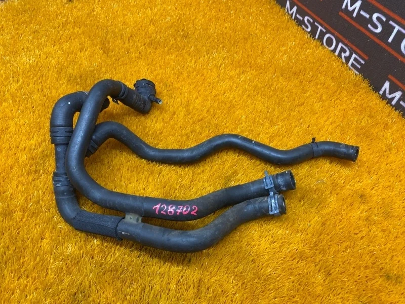 Патрубок системы охлаждения Volkswagen Passat 2011 3AA121156B B7 CAXA