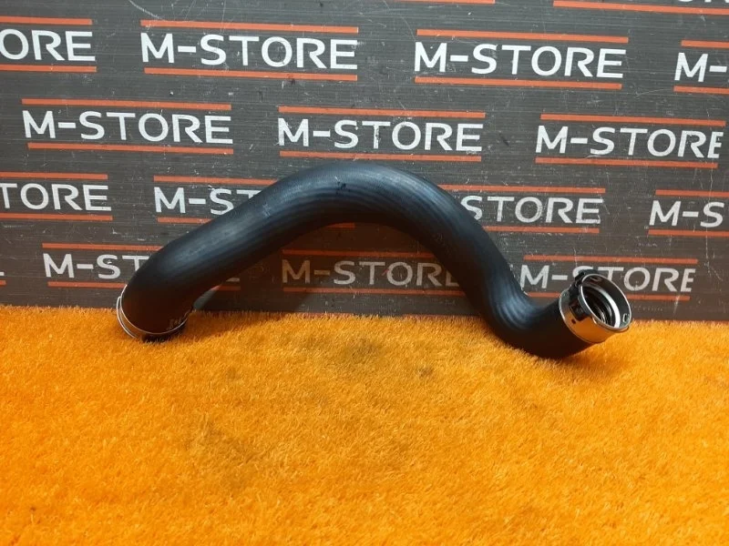 Патрубок интеркулера Mercedes-Benz C-Class 2012 A2045282682 C204 271.820, правый