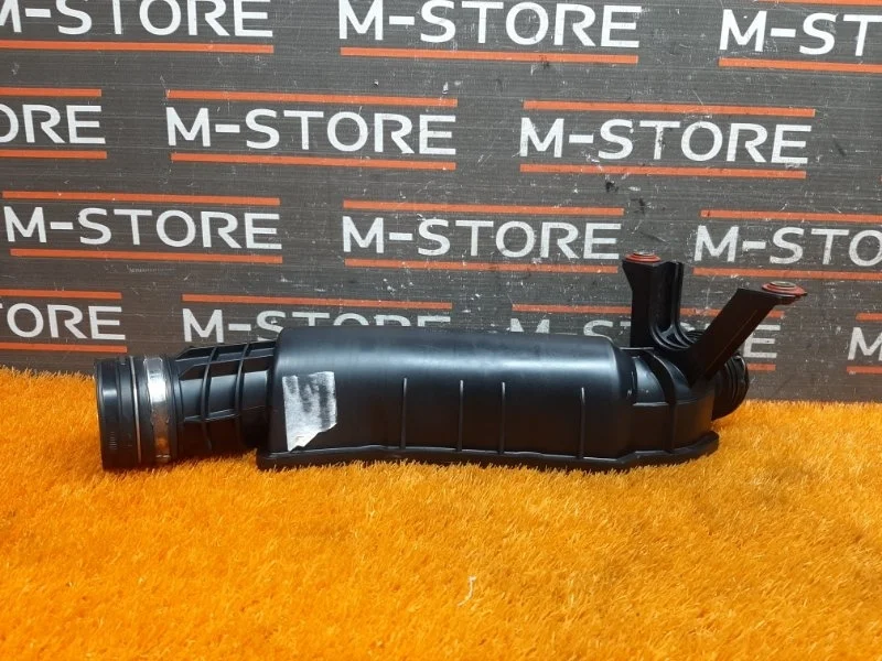 Патрубок интеркулера Mercedes-Benz C-Class 2007 A2710901937 W204 271.950