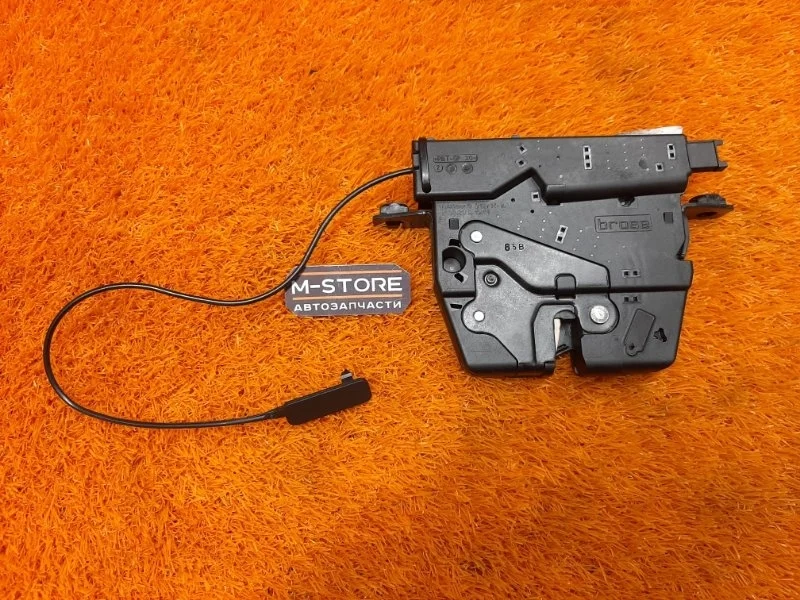 Замок багажника Bmw X1 2013 51247200511 E84 N46B20B