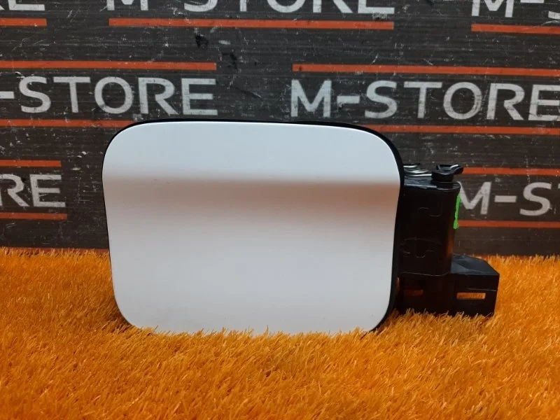 Лючок бензобака Bmw X1 2013 51172990139 E84 N46B20B