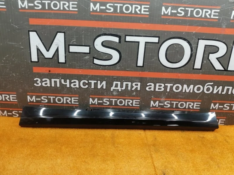 Накладка на порог Bmw 1-Series 2008 51777184354 E87 N45B16A, правая