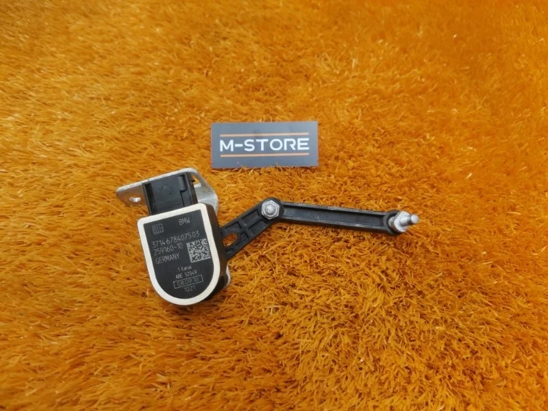 Датчик высоты дорожного просвета Bmw 5-Series 2010 37146784075 F10 N52B25A, задний левый