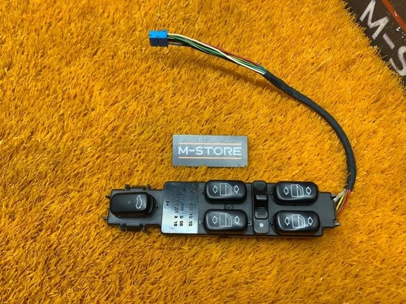 Блок управления стеклоподъемниками Mercedes-Benz S-Class 2001 A2208201010 W220 112.944, передний правый