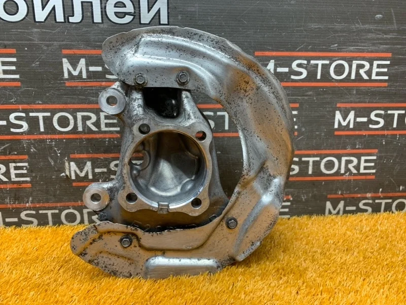 Кулак поворотный Bmw 1-Series 2014 31216792286 F20 N13B16A, передний правый