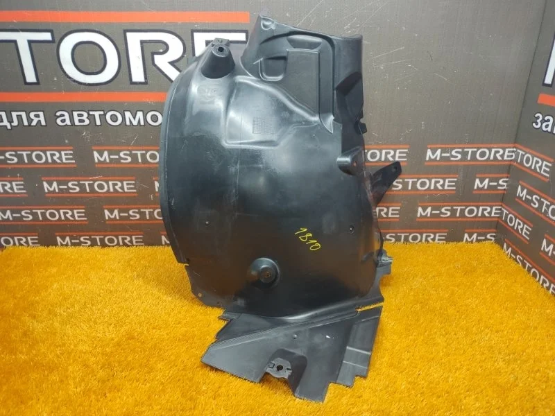 Подкрылок Mercedes-Benz C-Class 2008 A2046902730 W204 271.950, передний левый