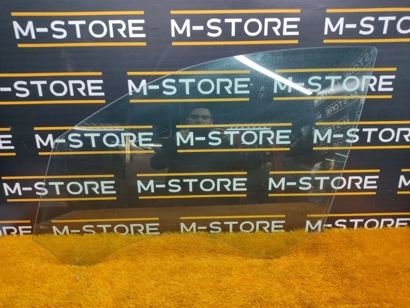 Стекло боковое Audi Q5 2010 8R0845201B 8R CALB, переднее левое