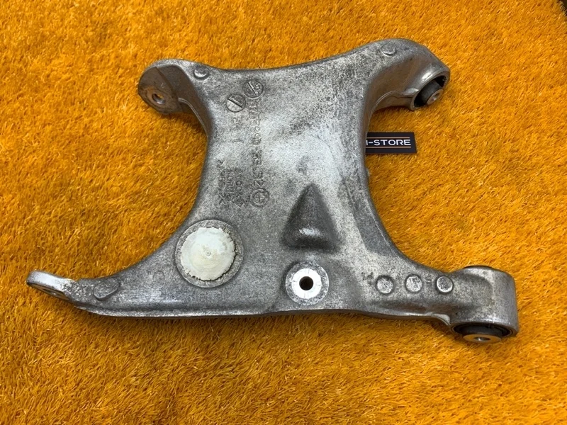 Рычаг подвески нижний Bmw 6-Series 2004 33326755990 E63 N62B44A, задний правый