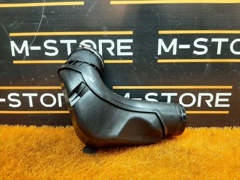 Патрубок воздушного фильтра Bmw 3-Series 2012 13717605045 F30 N20B20B