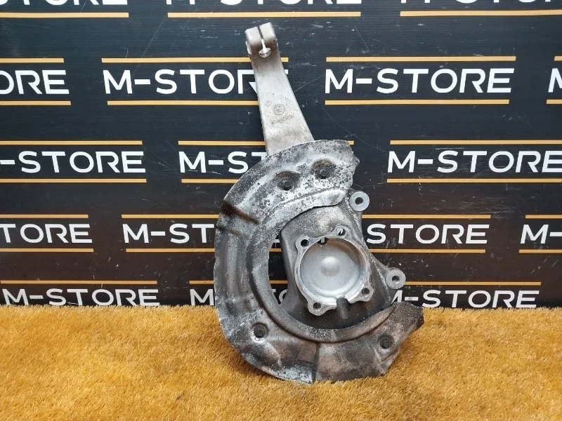 Кулак поворотный Bmw 5-Series 2011 31216775769 F11 N52B25A, передний левый
